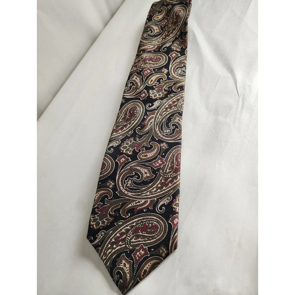Royal Knight Mens Silk Necktie Black Olive Green Burgundy Paisley Classic Tie